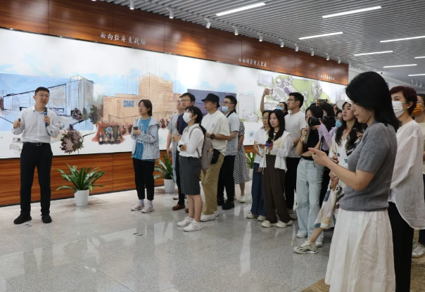 高质量发展调研行 | 央地媒体记者团实地走访深圳先进院合成生物学研究所